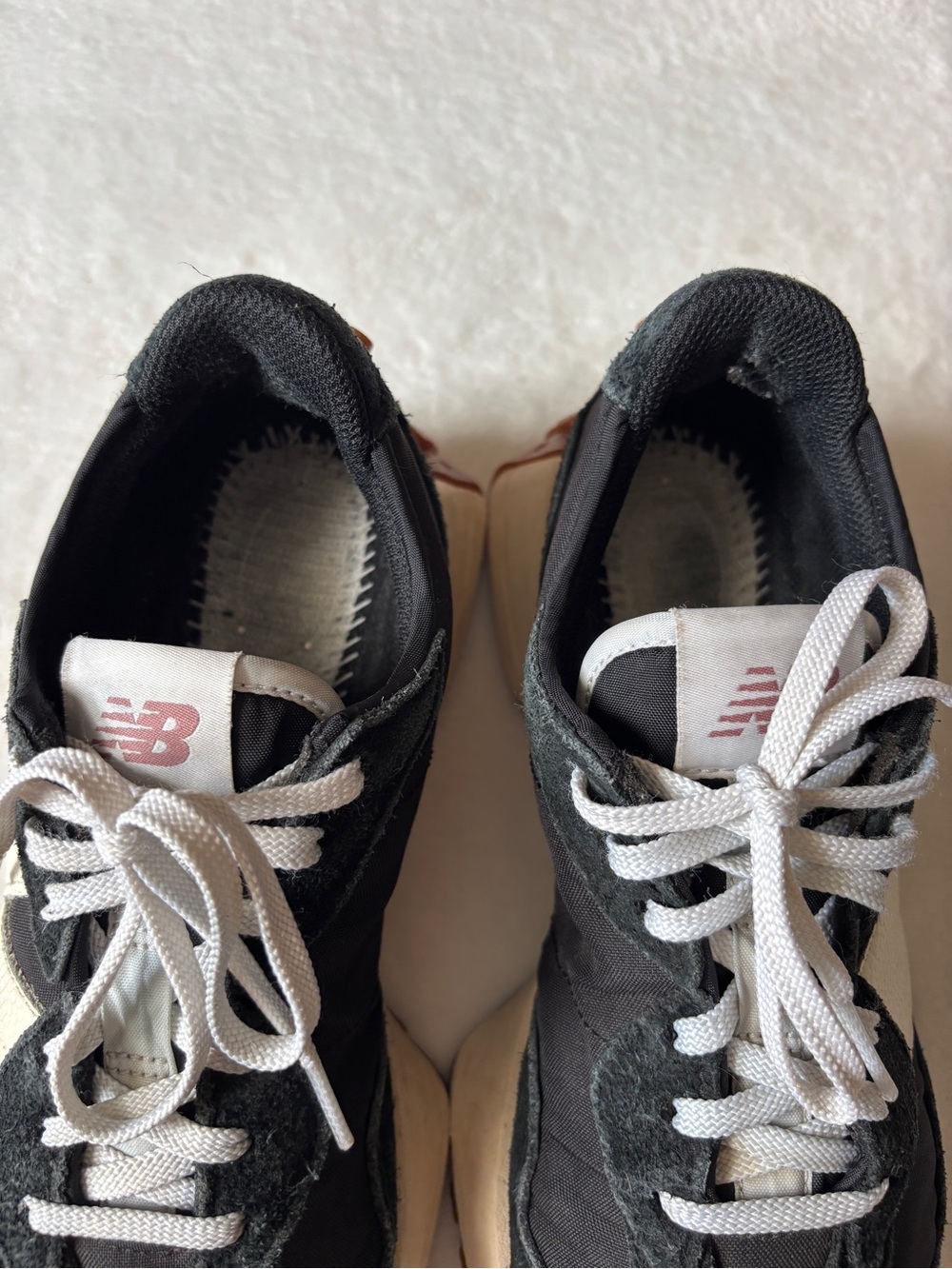 New Balance 570 - Picture 6 of 6
